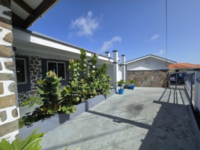 WindBlow Manor